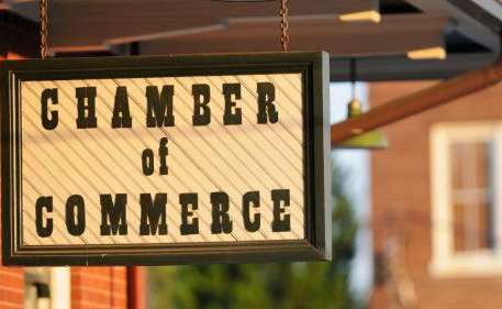 4 Reasons to Join Your Local Chamber of Commerce